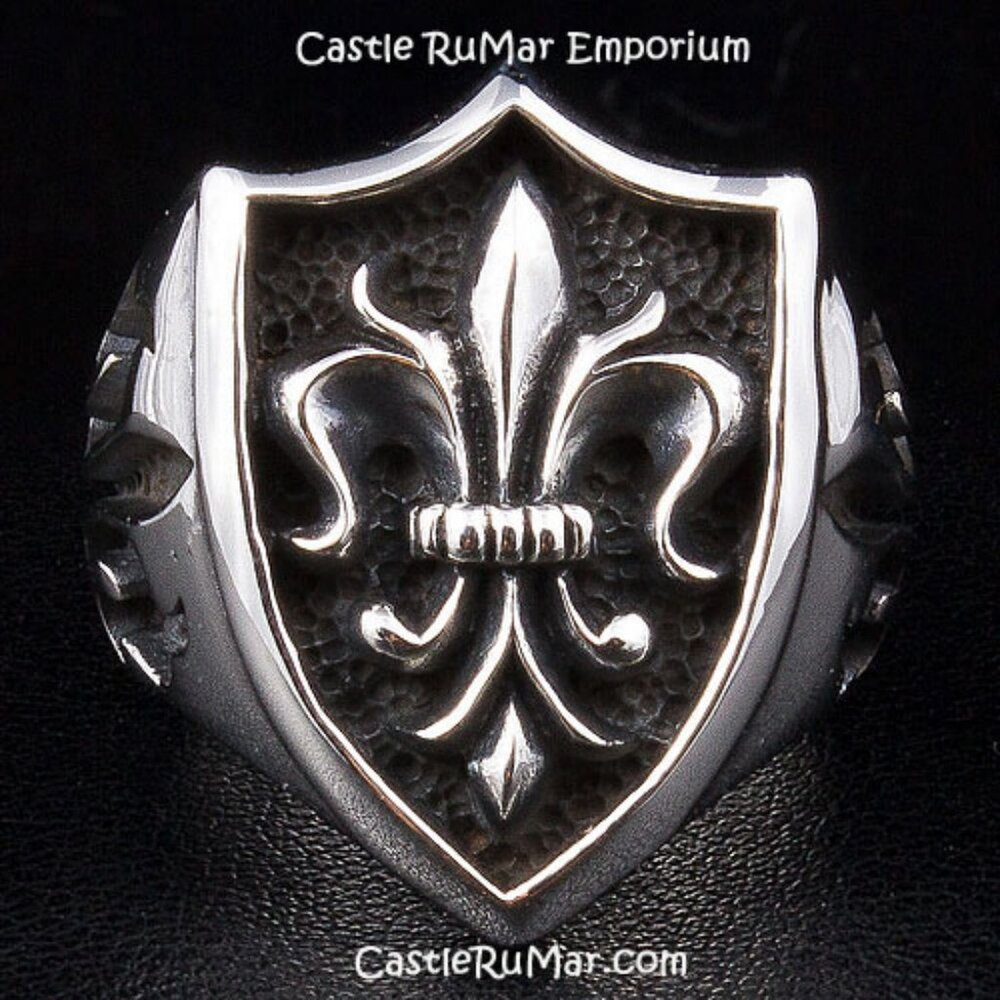 Meet your Posher, Castle RuMar Emporium Collections